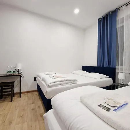 Helvetia Center And Old Town ホステル ワルシャワ