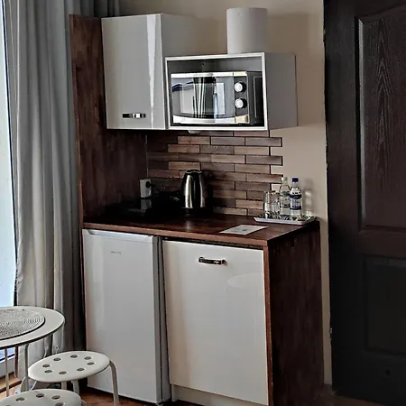 Albergue Helvetia Center And Old Town