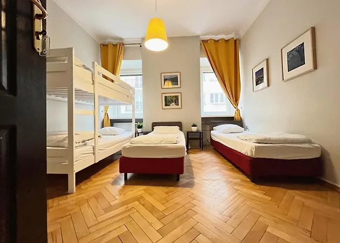 Helvetia Center And Old Town Hostel Warszawa