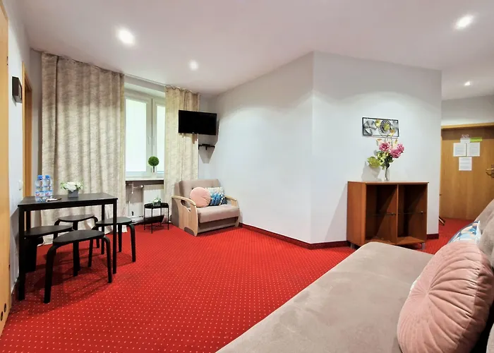 Hostel Helvetia Center And Old Town Warszawa